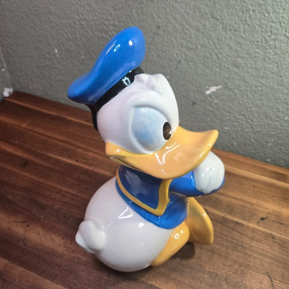Walt Disney Treasure Craft Ceramic Donald Duck Collectible Cookie Jar Retired